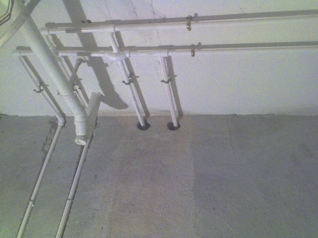 img015.jpg