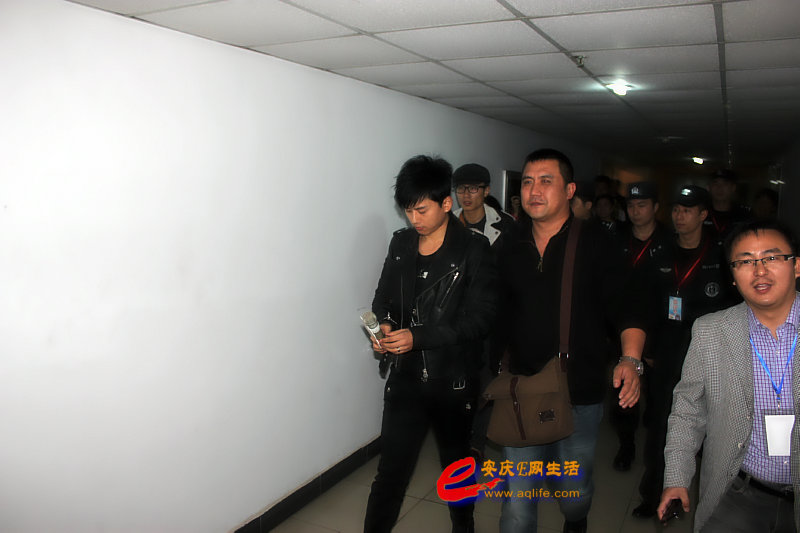 安庆移动动感地带张杰歌友会安庆E网独家:图文