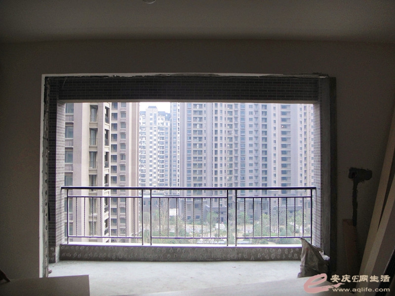 DSC03721_.jpg
