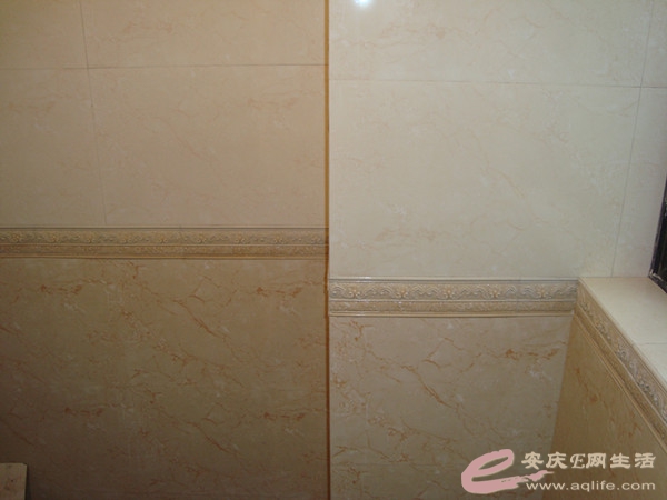 DSC04400_.jpg