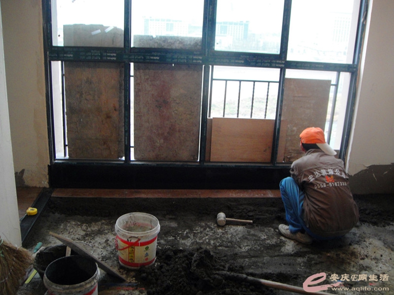 DSC03990_.jpg