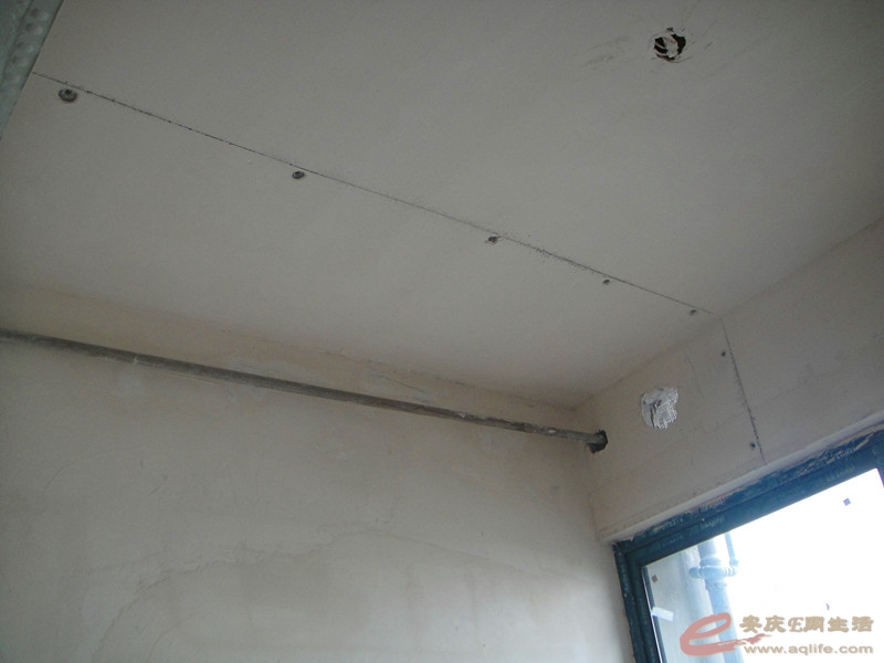 DSC04000_.jpg