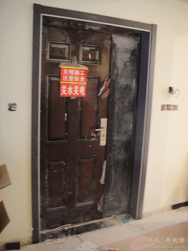 DSC04471_.jpg