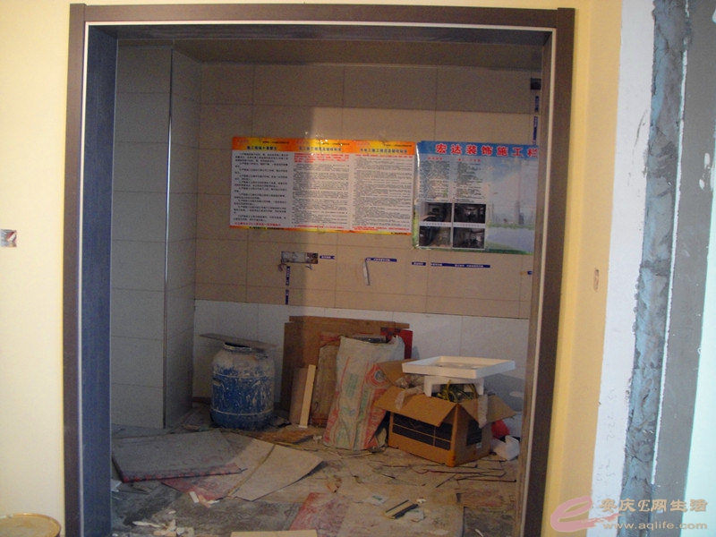 DSC04470_.jpg
