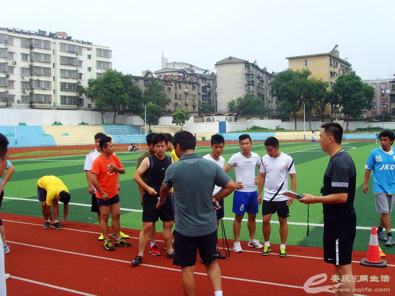 2014年国家一级足球裁判理论、体能测试: - 安