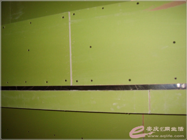 S8301750.jpg