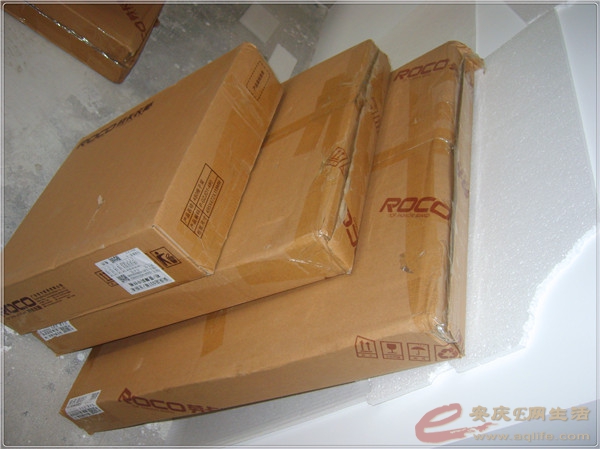 S8302212.jpg