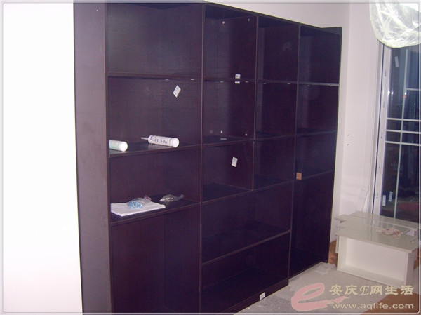 S8302220.jpg