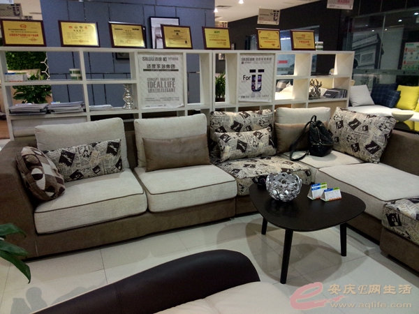 P50628-161046.jpg