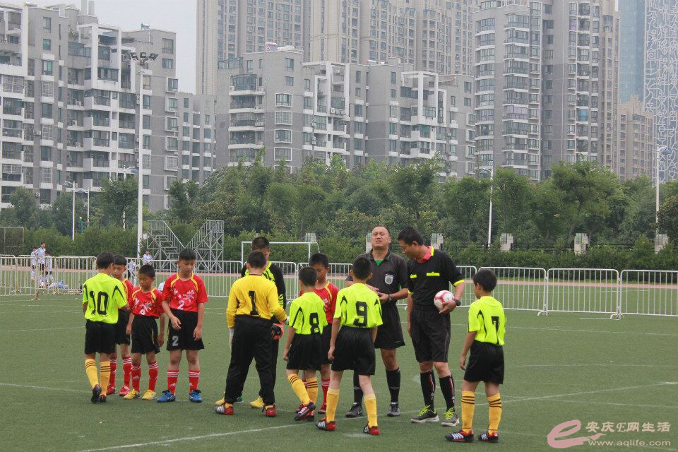 乐活足球青训营