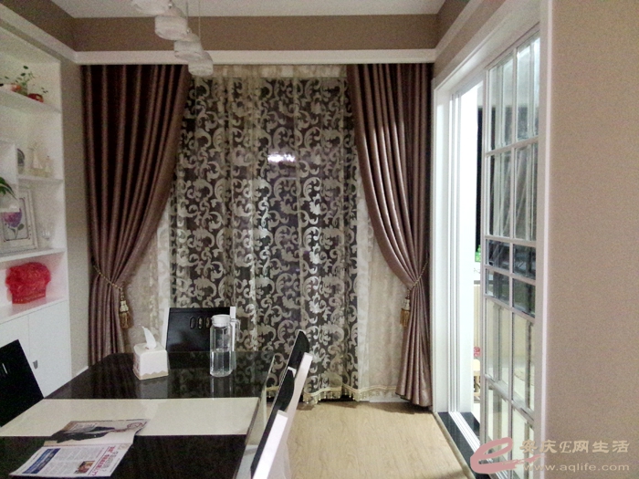 P51015-212347.jpg