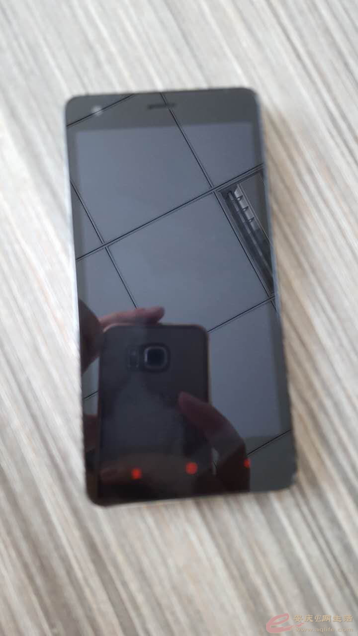 9.9成新红米手机便宜出 - 二手市场 - 安庆E网