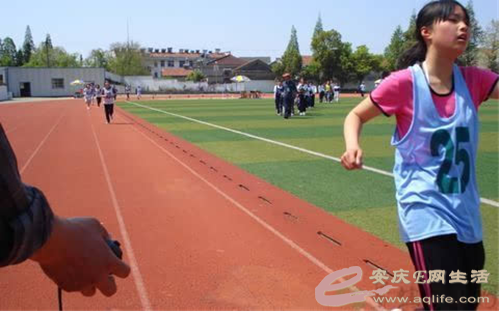 安庆2016中考体育改革:增加足球篮球运球 - 今