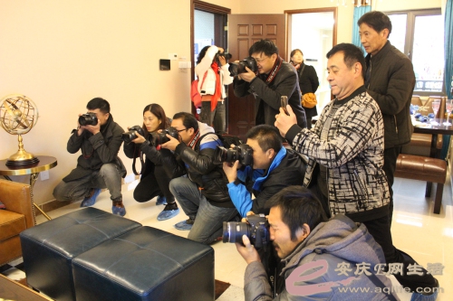 恒大珺睿府E网主题摄影大赛昨日开镜 长枪短