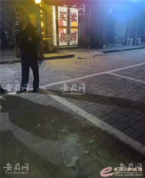 d5f4e184eed90bf65fac173296ffd4b6.jpg