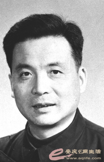 src=http://images.china.cn/news/attachement/jpg/site3/20110425/85198640012762606.jpg