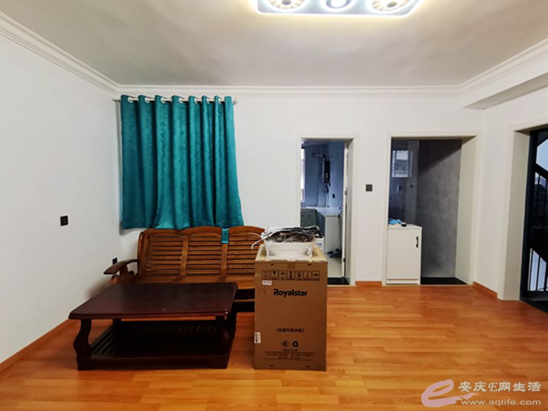 860a8d5f-fac8-4daf-8af2-e257cf62a30d_0.jpg