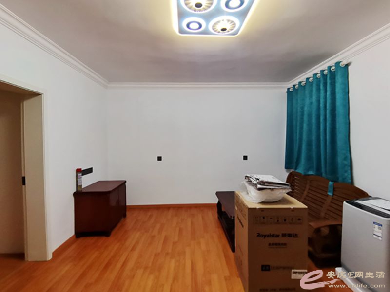 eadf4156-d3b1-4dbb-a61b-78e5b625a19d_0.jpg