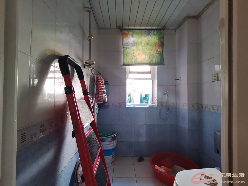 0dd4b850-9a79-4079-8dc6-bebecc713ac5_0.jpg