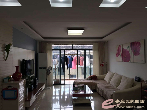 3061c496-ccc3-4d42-abcc-cf8b19d54d71_0.jpg