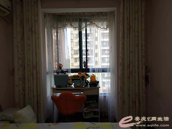 c34d4e32-826f-4ac8-a8bc-a75fcafea76e_0.jpg