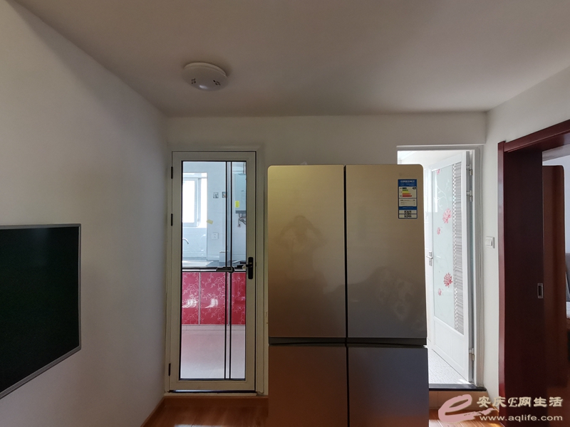 2ba2aea2-fa97-4528-b1f9-d516a7ec909e_0.jpg