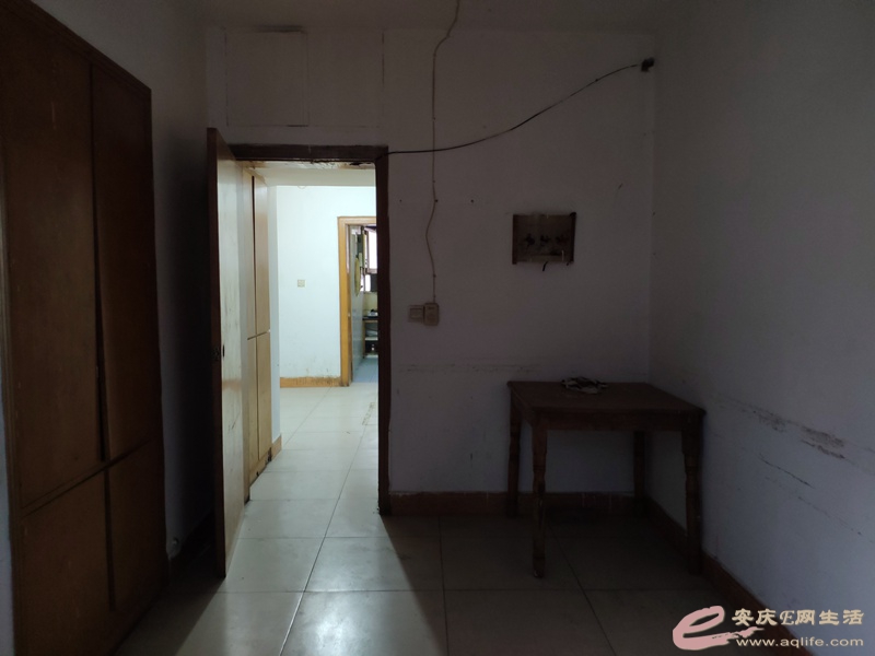 f6dced3b-2130-4c70-885b-6742449005a7_0.jpg