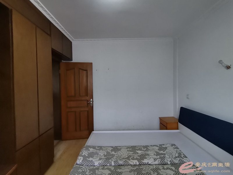 8d349288-b93a-4024-ab51-e8d9d6a11f73_0.jpg