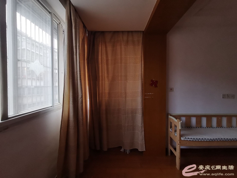 53d5dd35-0954-47b6-972b-e870c10d3264_0.jpg