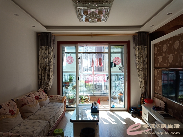 3d9be05c-4163-4f28-b726-13ca2ff4a0e5_0.jpg