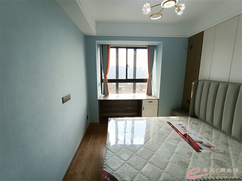 cbe5d7f0-2626-499b-9158-7cc9e81a7961_0.jpg