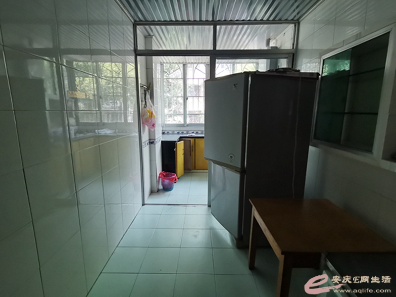 4f68aff1-5883-47fd-92de-663a7af8e1cc_0.jpg