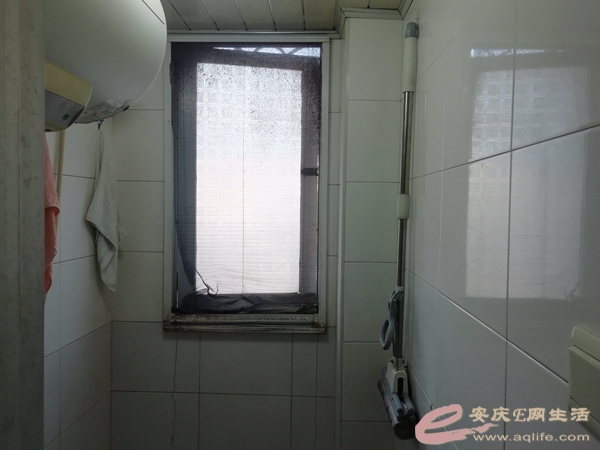 0b721487-af4a-4ee1-b8db-b70efafa8cb0_0.jpg