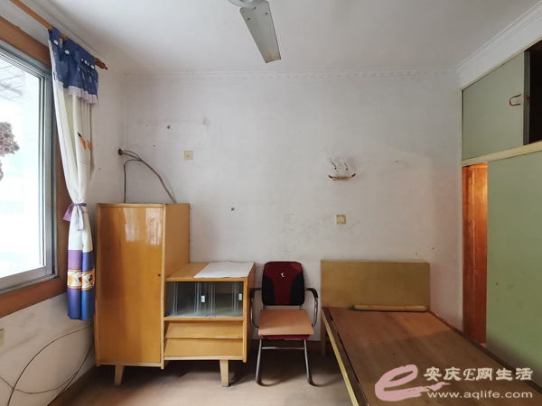 96fc217c-0bd4-48c1-a60a-ca50b5ae7d31_0.jpg