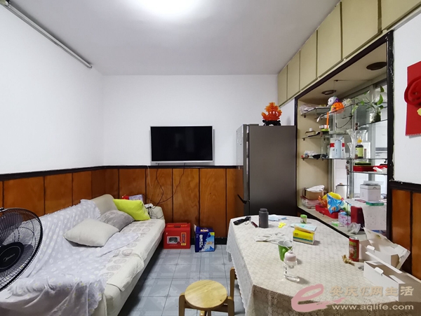7b7409cb-e5b7-40fb-8302-ad87c884f9ee_0.jpg