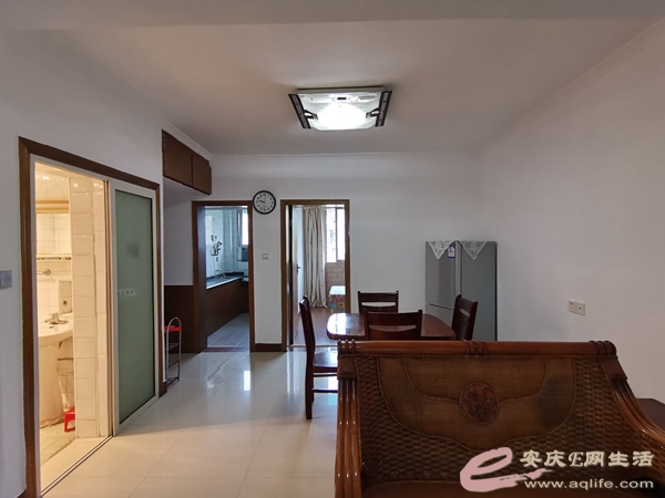 b120f284-d2c6-455c-9564-cb64f34af8b6_0.jpg