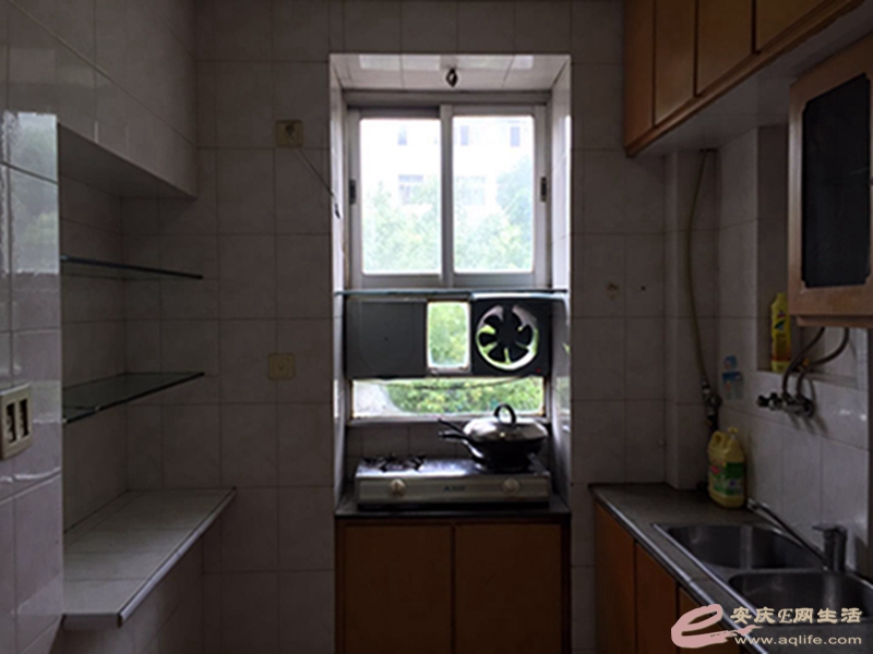 81ffcdaf-683b-4760-9adf-c8a3bda8ef77_0.jpg