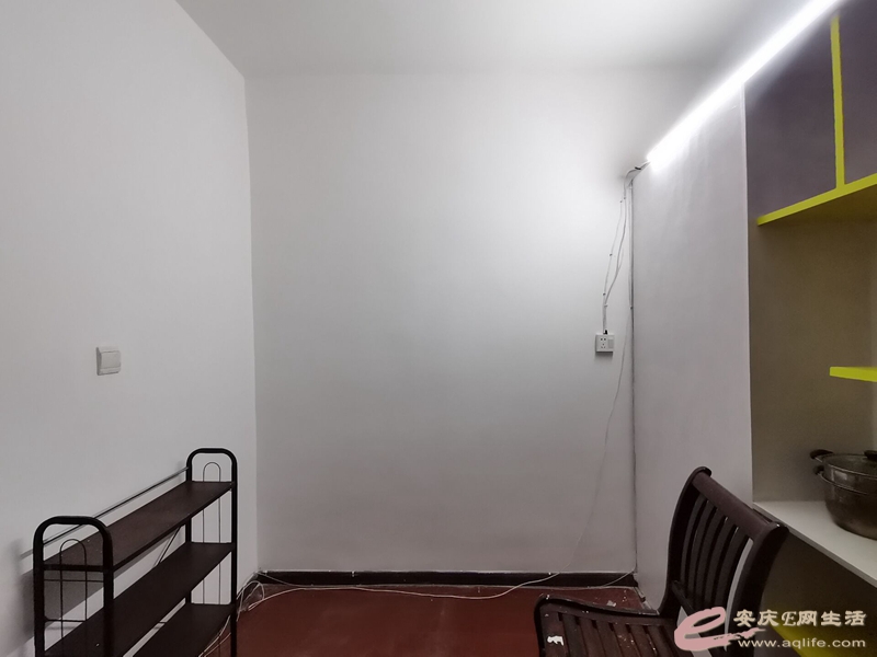 84fcff40-262d-4d8e-8b0d-524385c563d7_0.jpg
