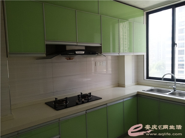 2912996e-dded-4a57-b8c9-b33af86acaac_0.jpg