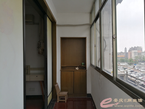 cdc5675f-557c-45c6-9758-4265dd616da3_0.jpg