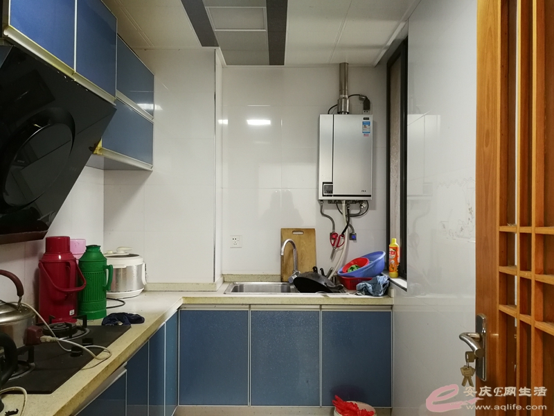 a3d7a38e-f459-4209-a7e0-35030ee63b83_0.jpg