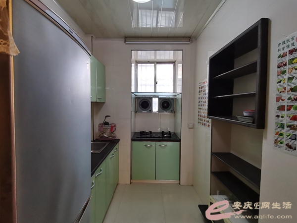 e30571a3-cc51-48cc-959f-c57229a713e2_0.jpg