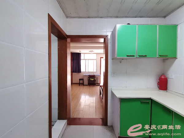 32ea4b17-ac81-4288-95b7-cb8dc2a1e5cc_0.jpg