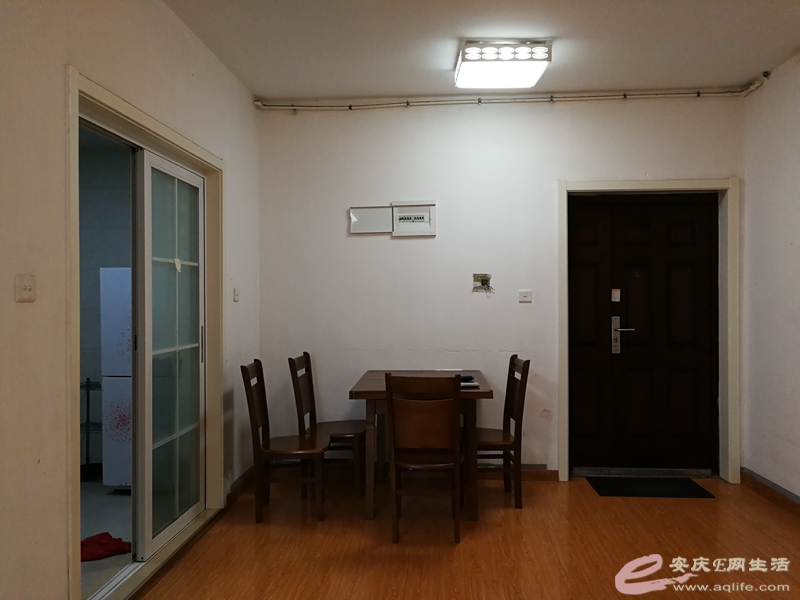 2b760ebe-e7bb-4c4f-a1da-65060f770f62_0.jpg
