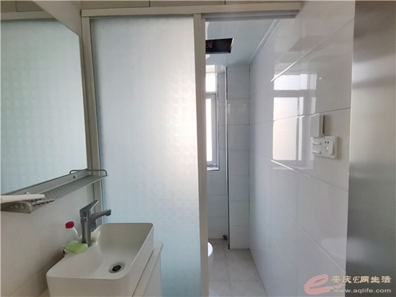 3d0904b2-bc02-4a1c-ad7e-c13fa72c5113_0.jpg