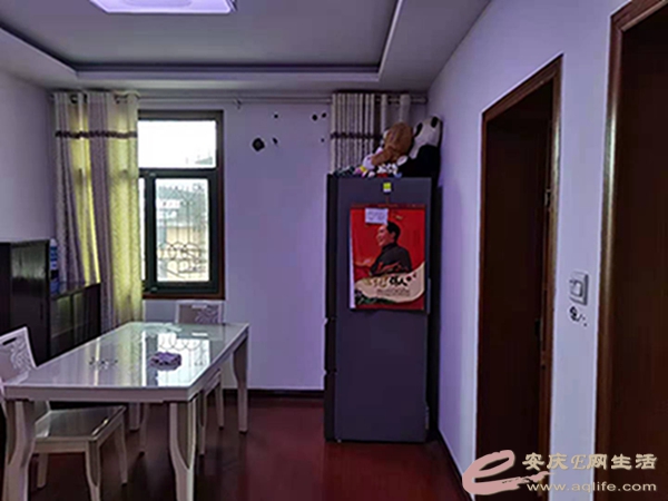 801d573d-fa20-46c7-a557-fac043063679_0.jpg