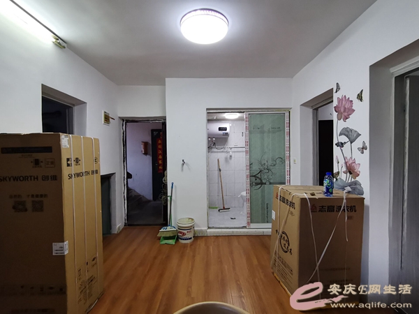 a56a5122-a0c2-4803-aa7f-4298747c8a02_0.jpg