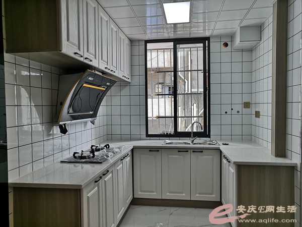 ccf3e73f-9388-404f-a248-ca450cc9e3fe_0.jpg