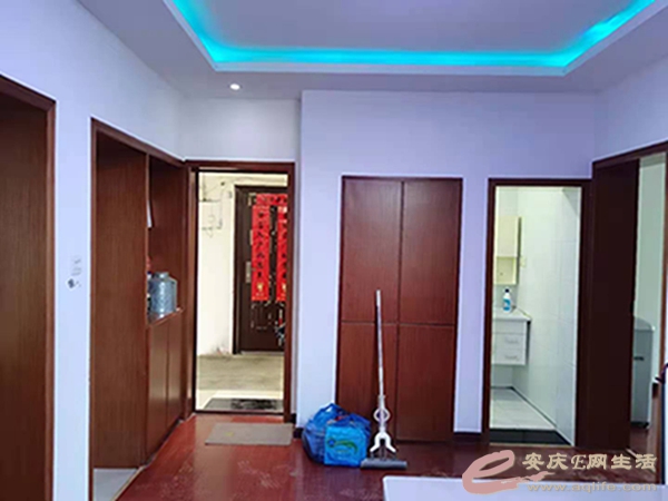 7824a17a-32dd-4ae7-813a-5afb1bfe1241_0.jpg