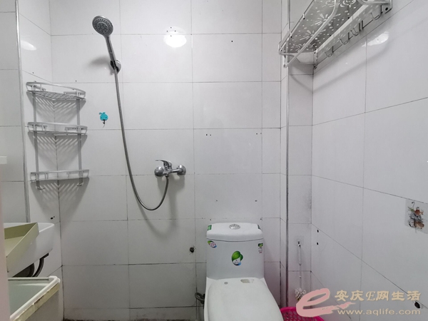 0fdda5d3-929b-4c64-a520-c563d47bdc25_0.jpg